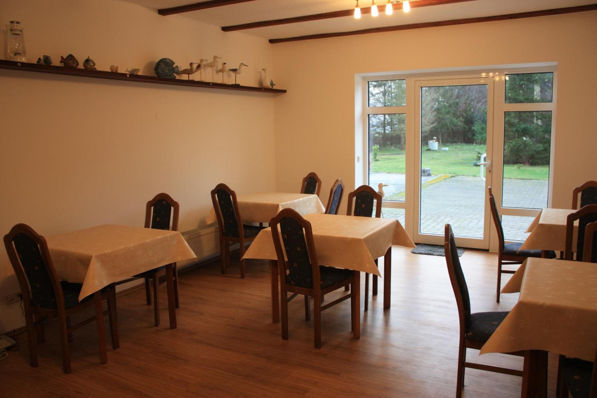 Pension Vorm Darss Hirschburg Exterior photo